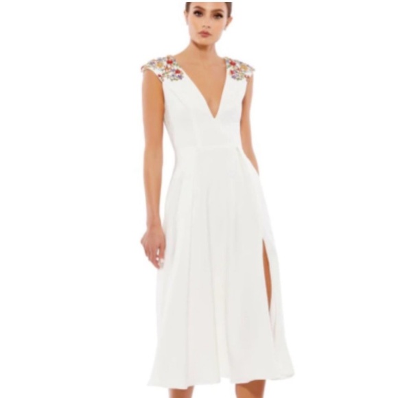 Mac Duggal Dresses & Skirts - NWT Mac Duggal White Midi Dress with Floral Gems